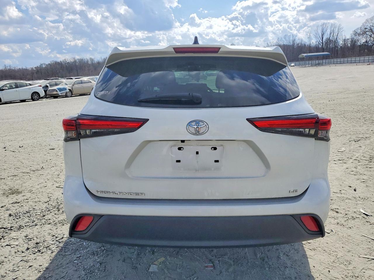 Toyota Highlander Le