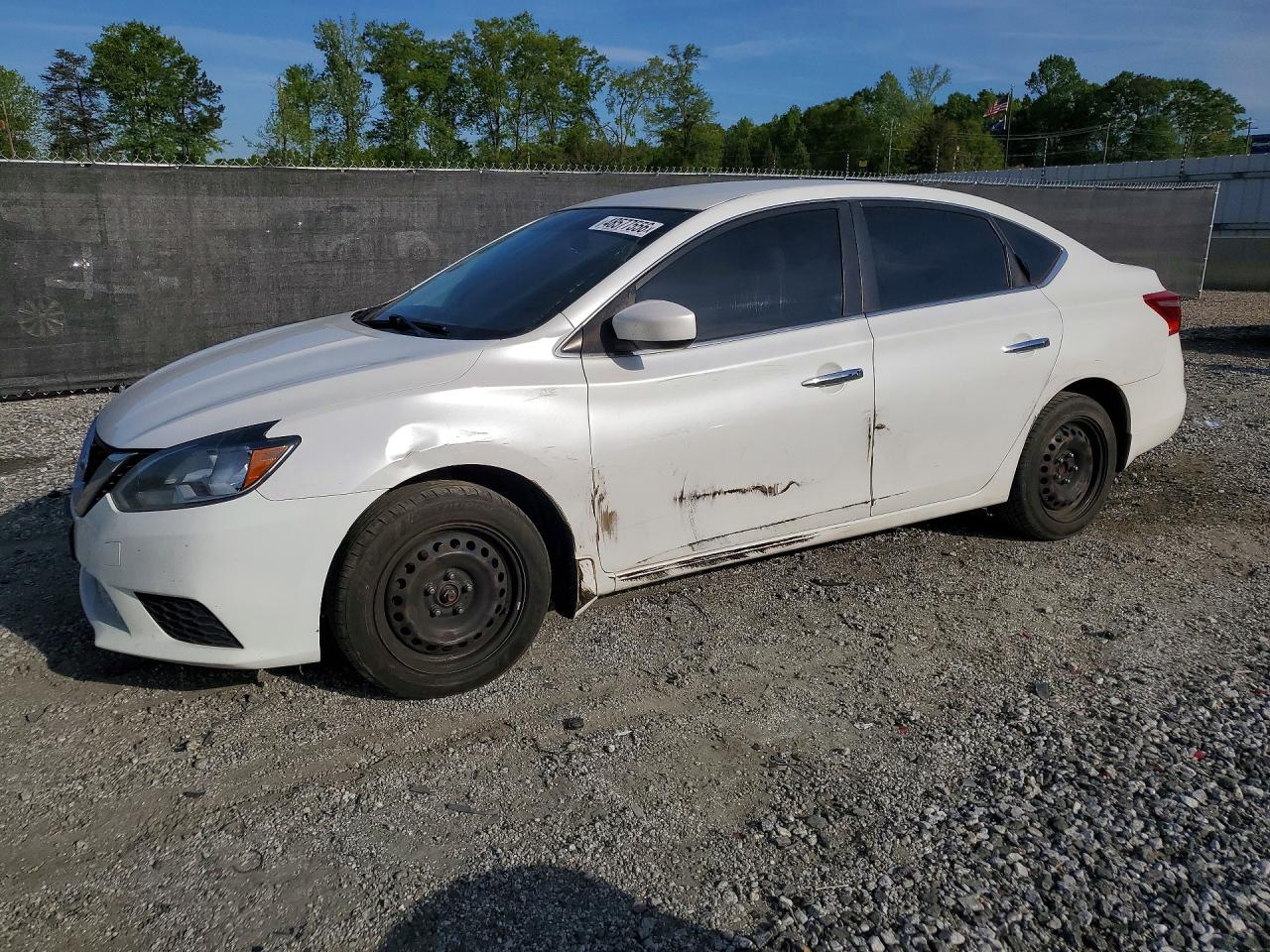 Salvage Nissan Sentra Image
