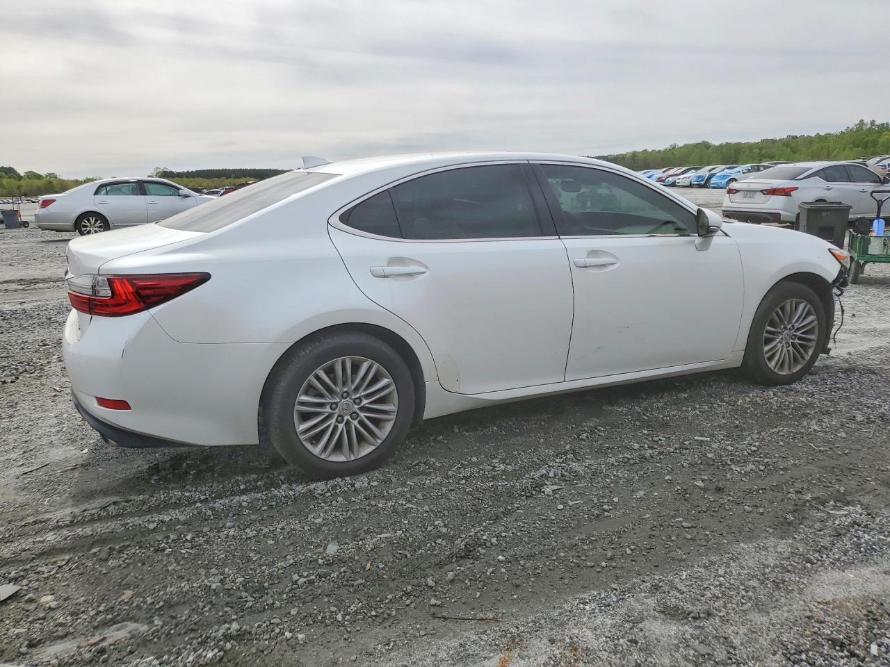 Lexus Es Base