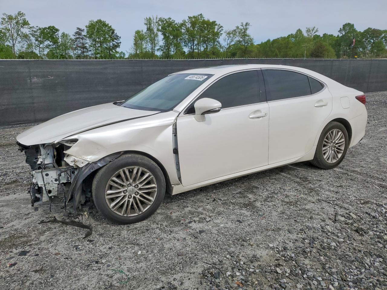 Salvage Lexus Es Image