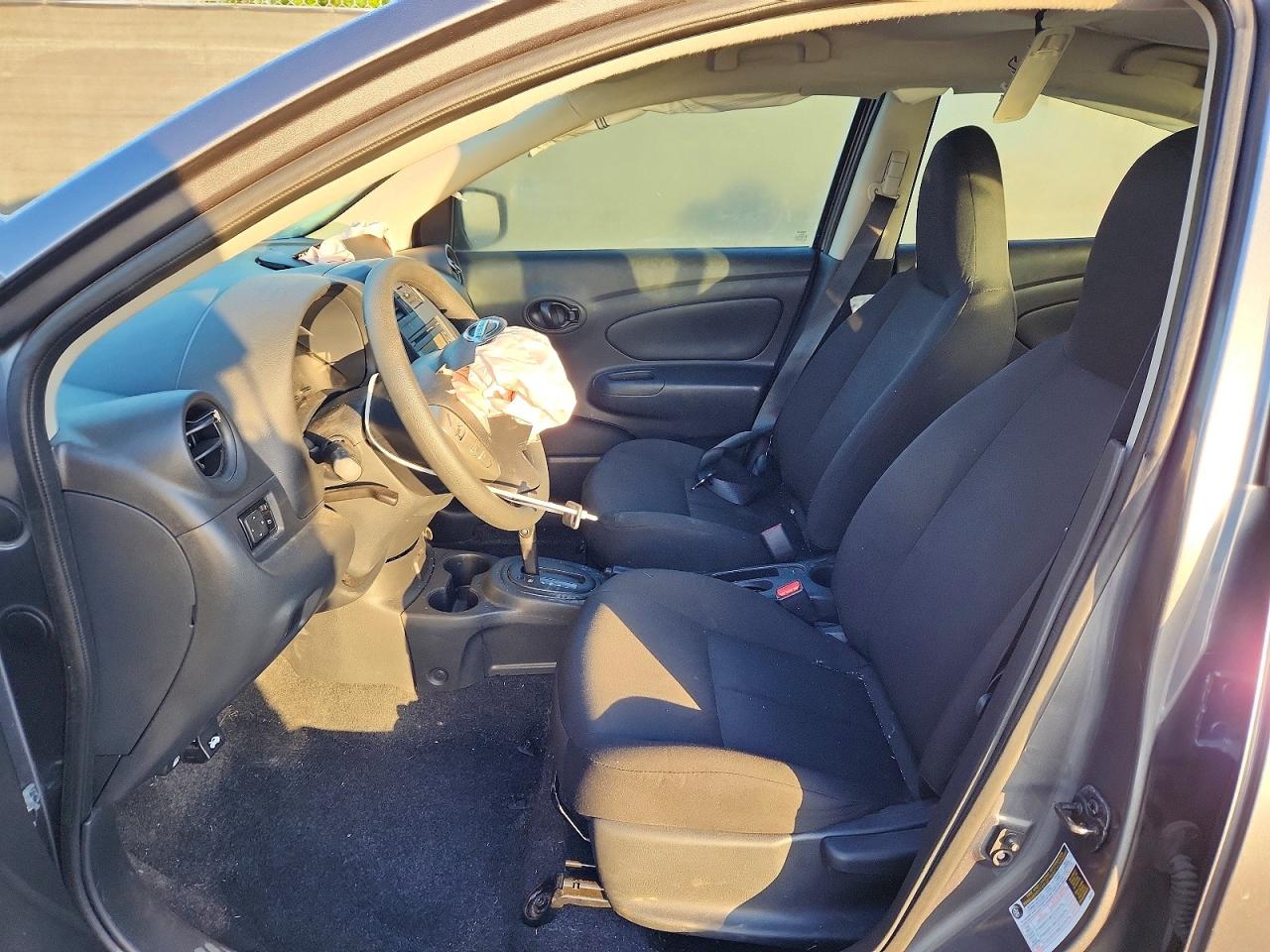 Nissan Versa 1.6 S Plus
