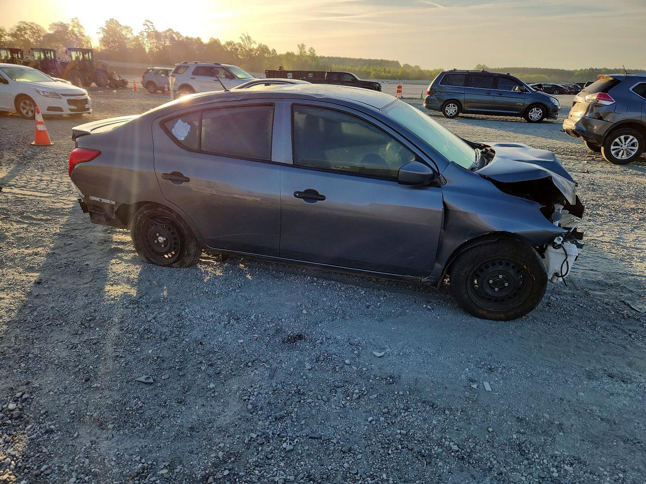Nissan Versa 1.6 S Plus