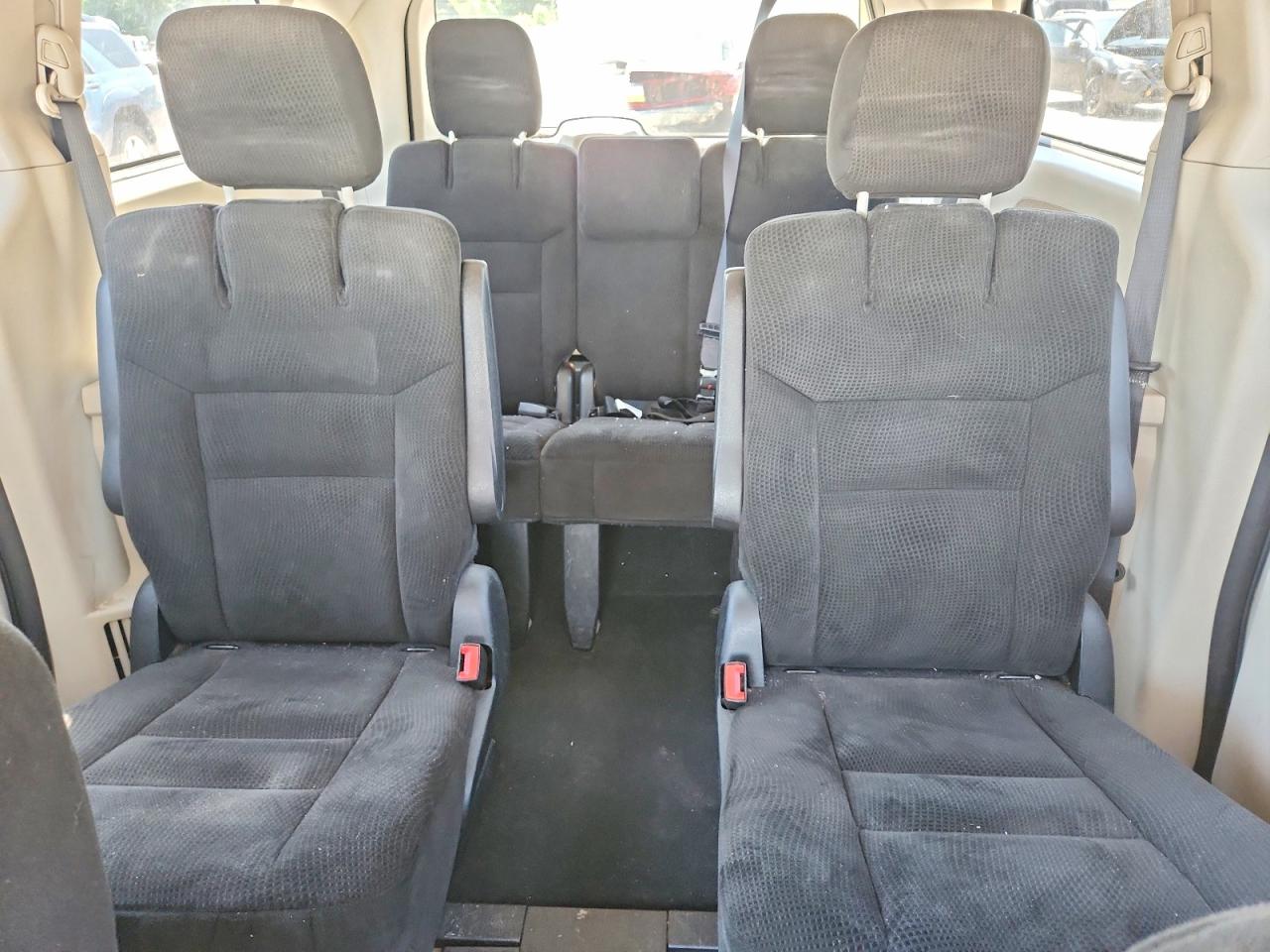 Dodge Caravan Sxt