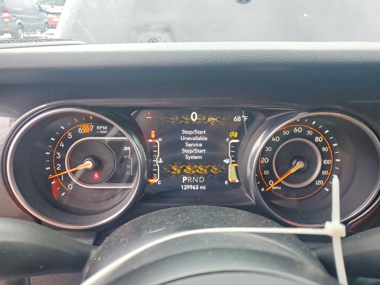 Jeep Wrangler Sport