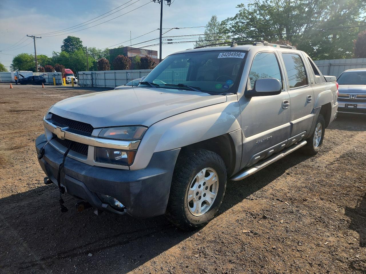Salvage Chevrolet Avalanche Image