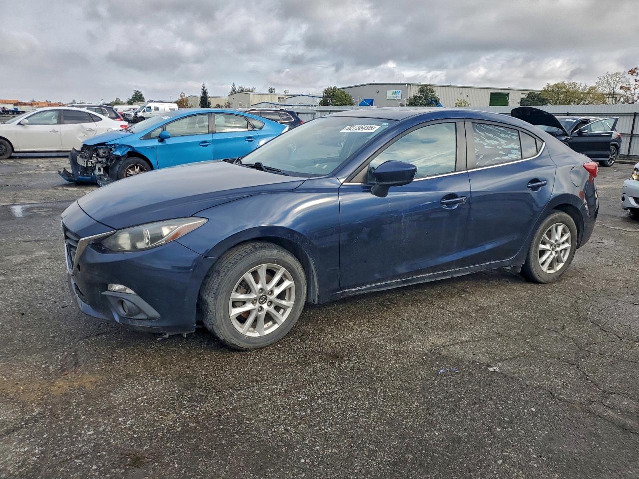 Salvage Mazda 3 Image