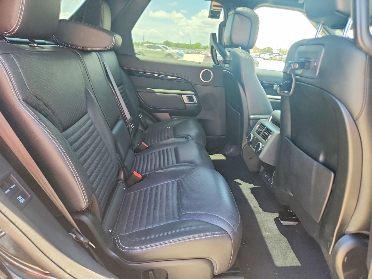 Land Rover Discovery S R-dynamic