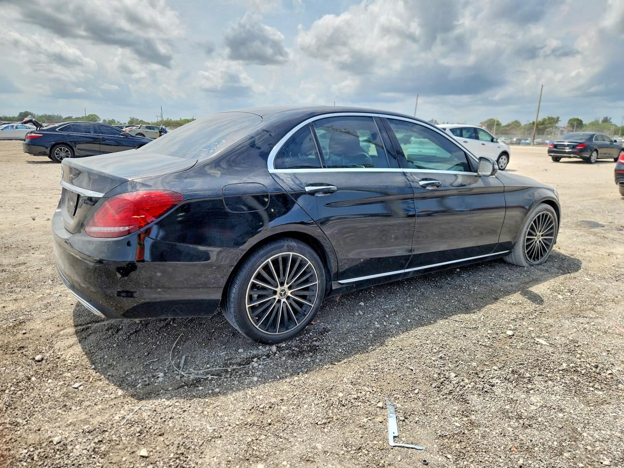 Mercedes-Benz C-Class 300