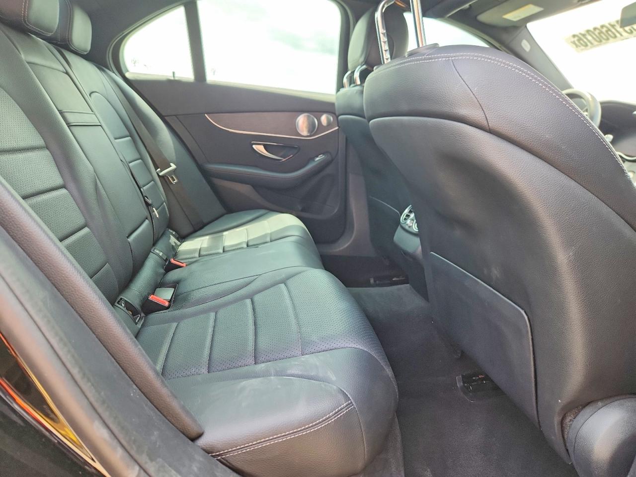 Mercedes-Benz C-Class 300