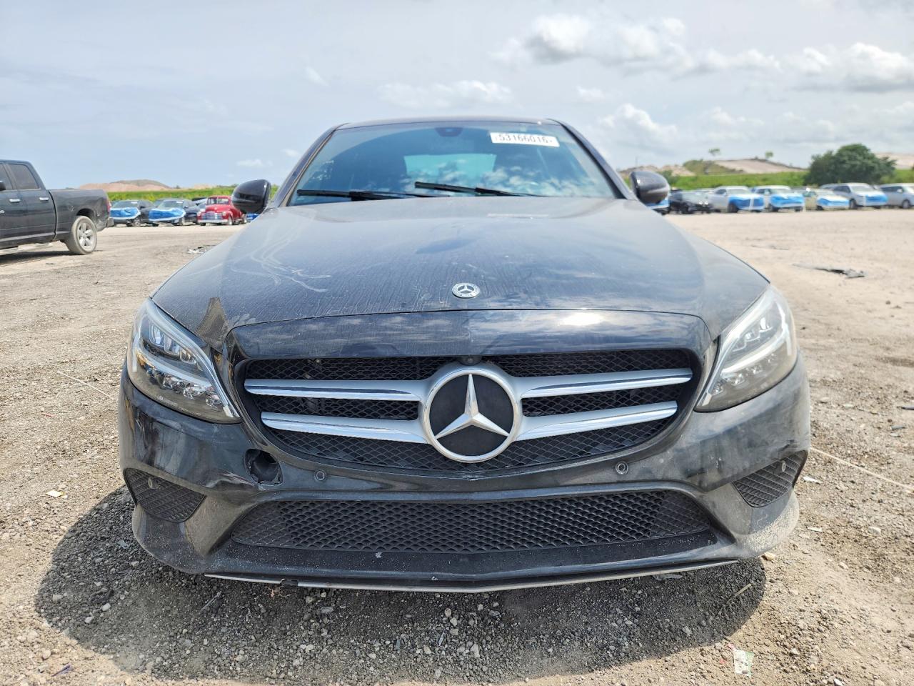 Mercedes-Benz C-Class 300