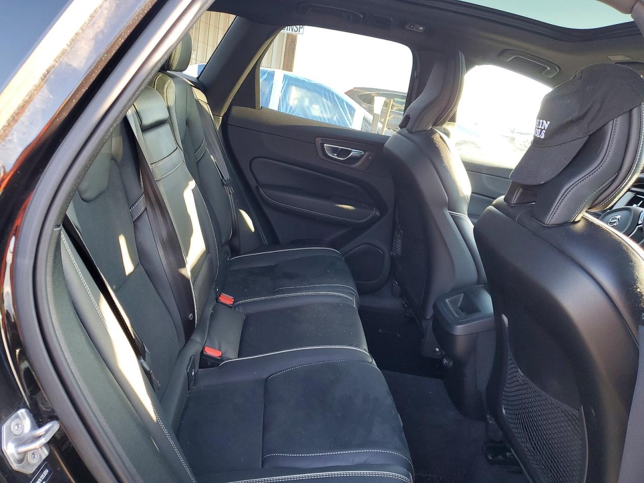 Volvo XC60 T6 R-design