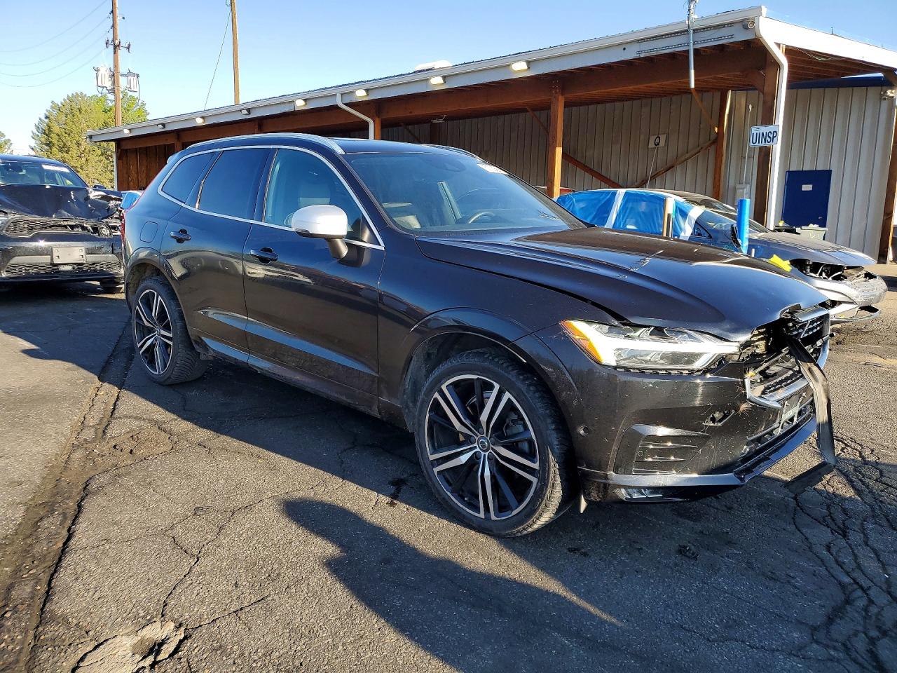 Volvo XC60 T6 R-design