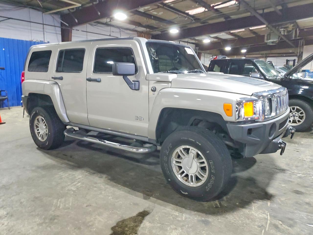 HUMMER H3