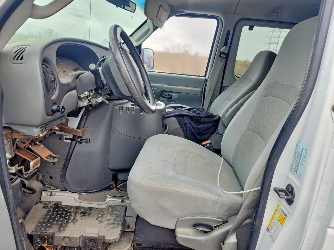 Ford E-150