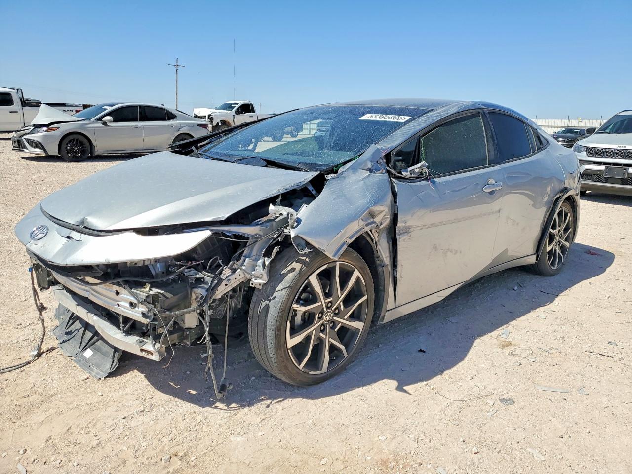 Salvage Toyota Prius Image