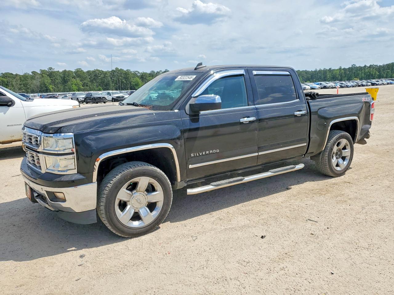Salvage Chevrolet Silverado Image