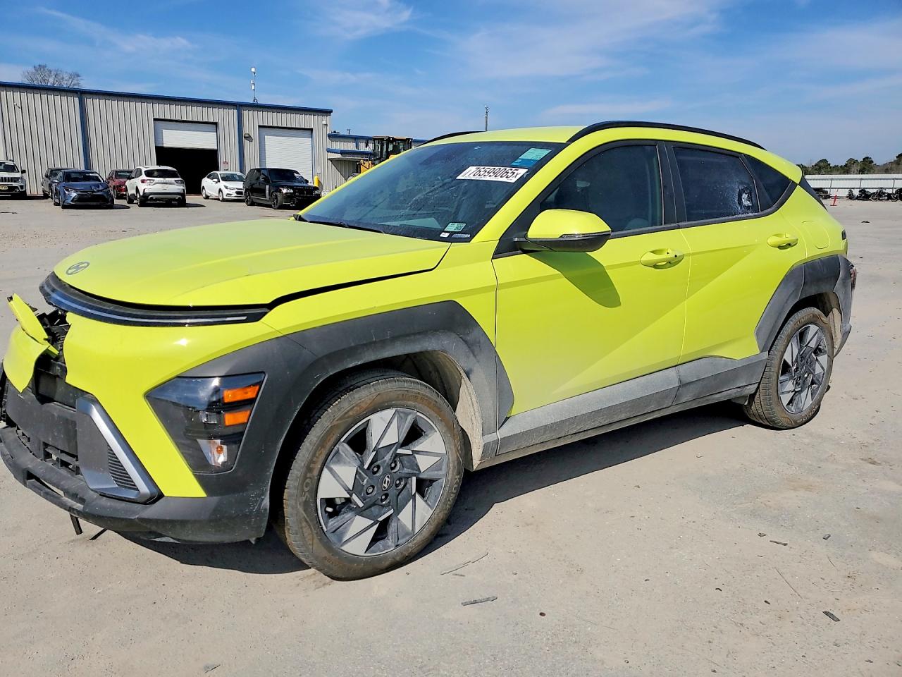 Salvage Hyundai KONA Image