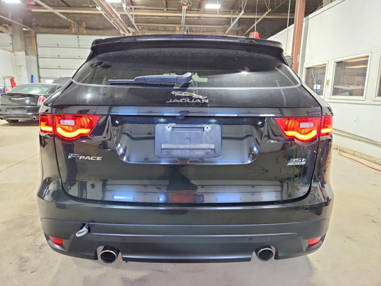 Jaguar F-PACE Prestige