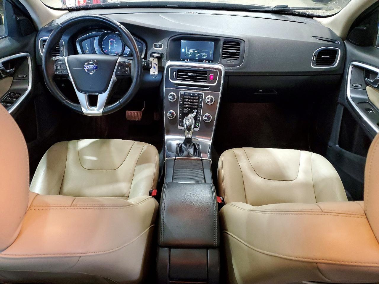 Volvo V60 T5 Premier