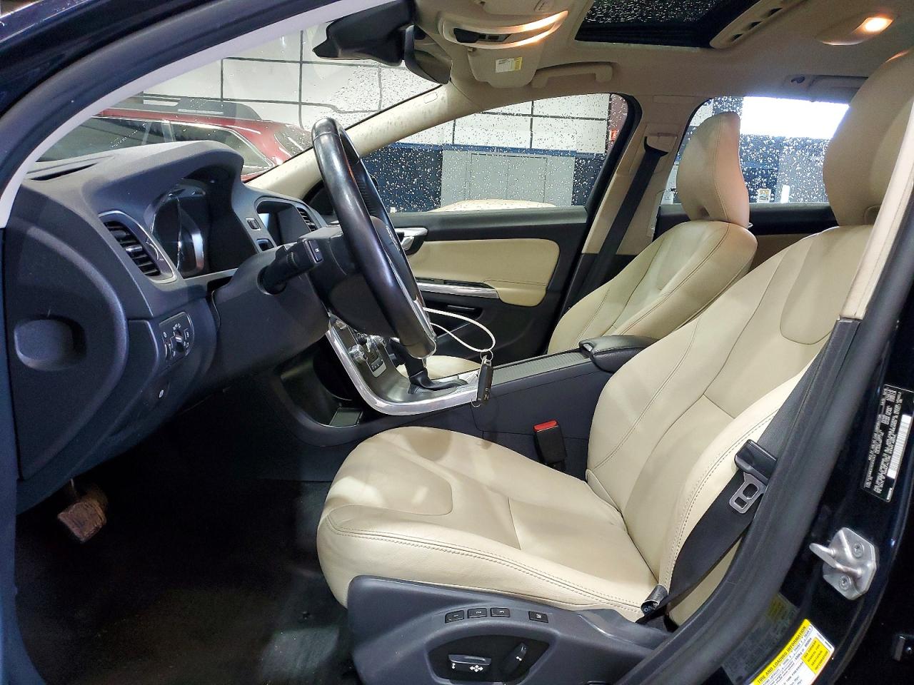 Volvo V60 T5 Premier