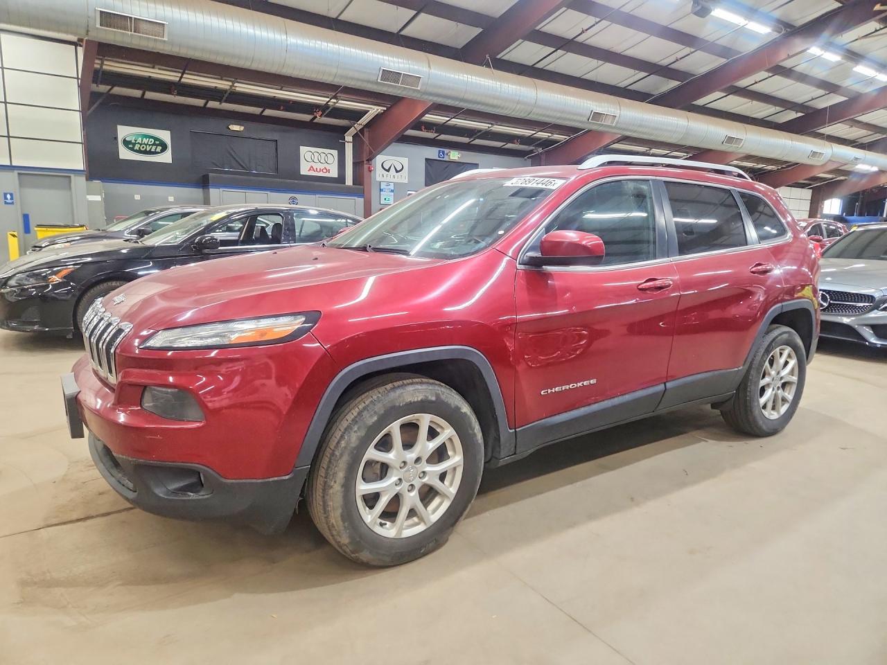 Salvage Jeep Cherokee Image