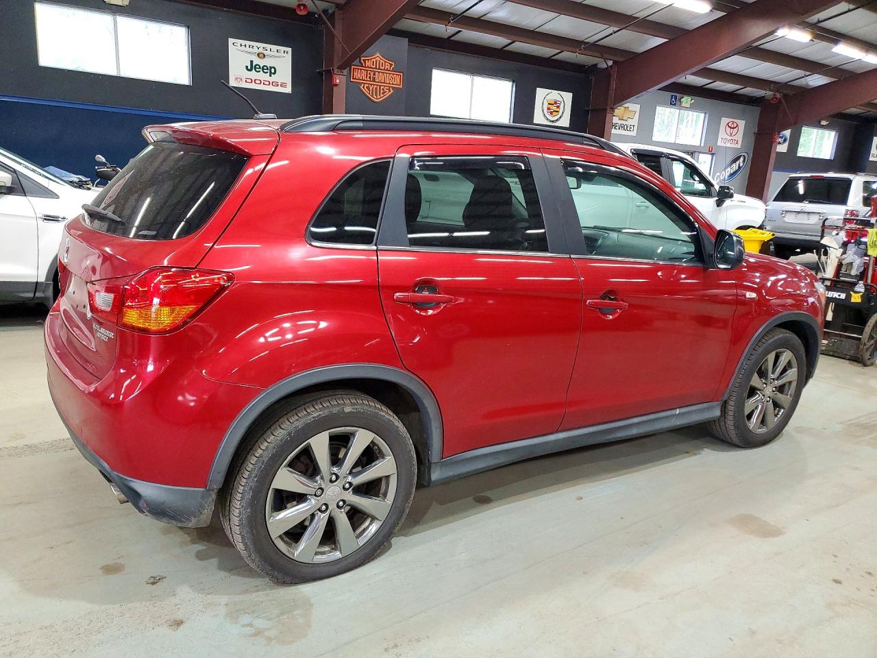 Mitsubishi Outlander Le