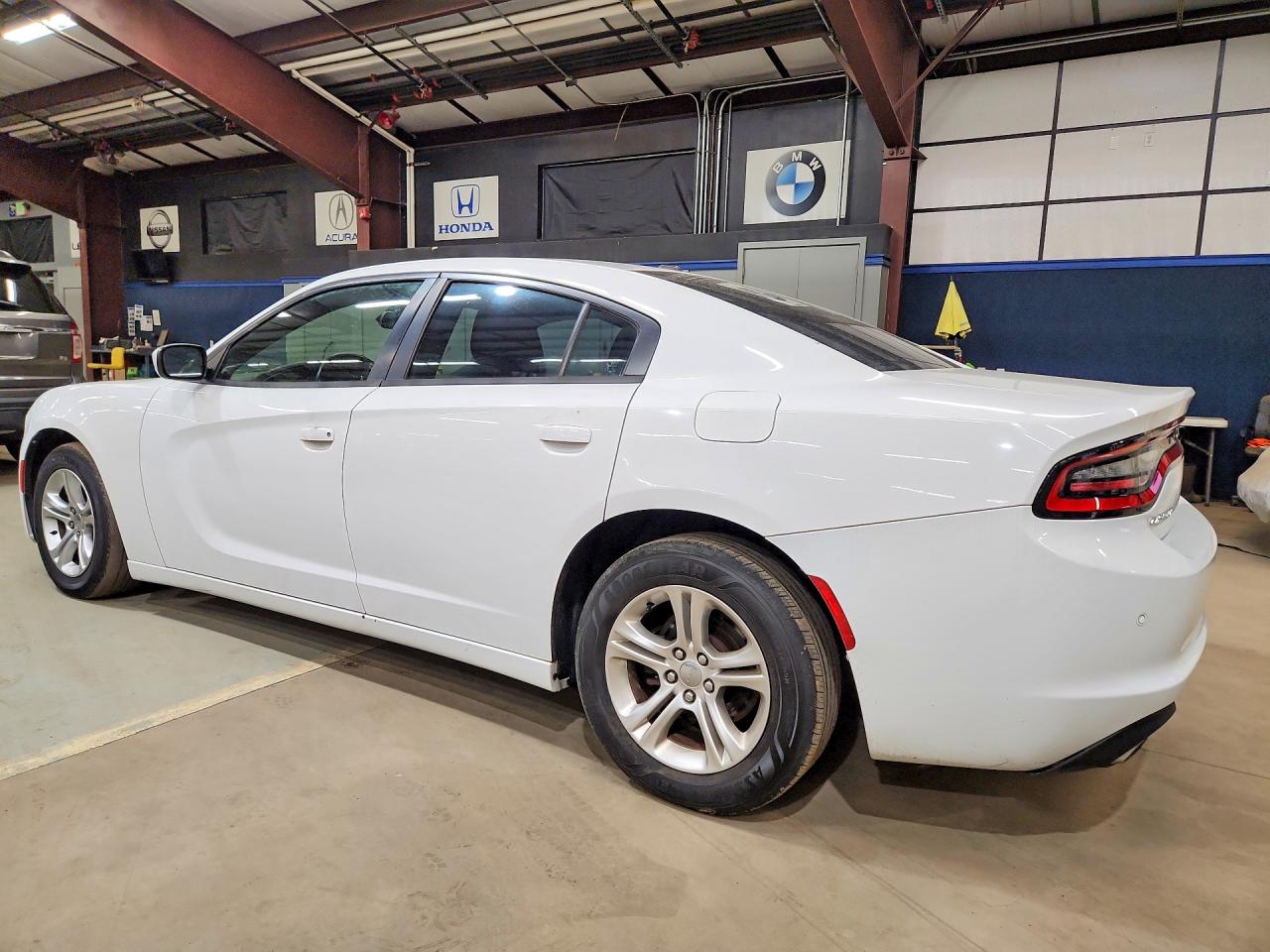 Dodge Charger Se