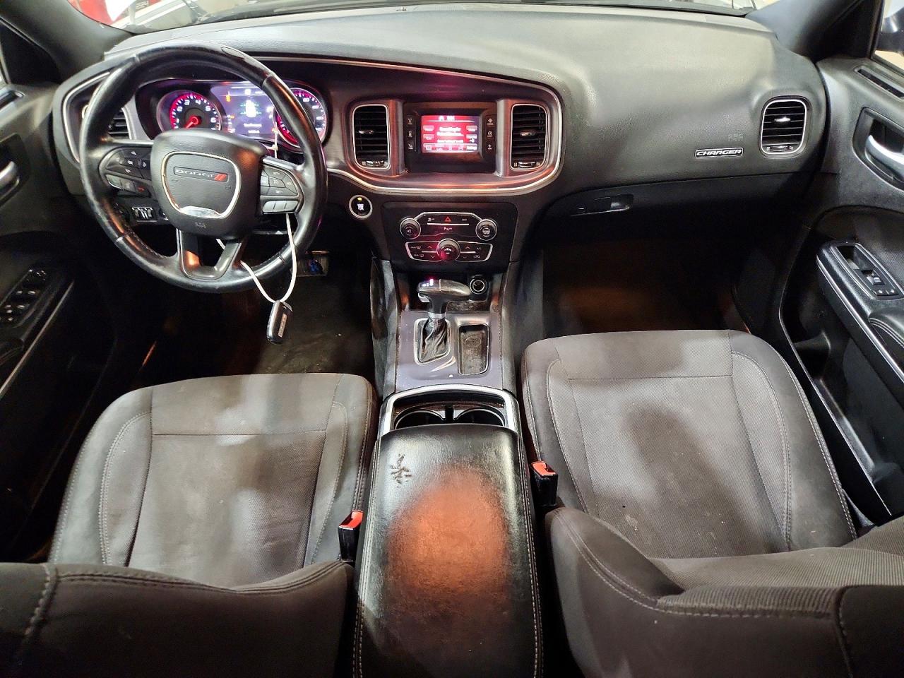 Dodge Charger Se