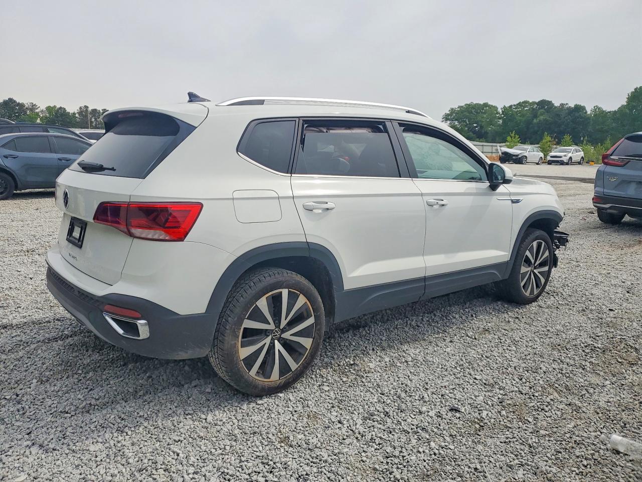 Volkswagen Taos Se
