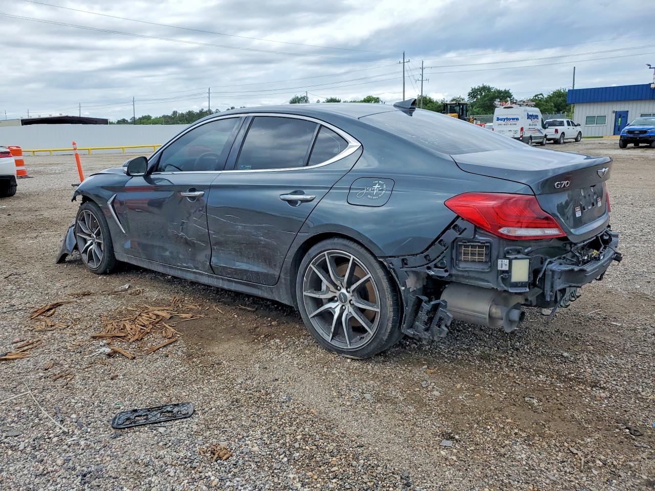 Genesis G70 3.3t D 3.3t Design Edition