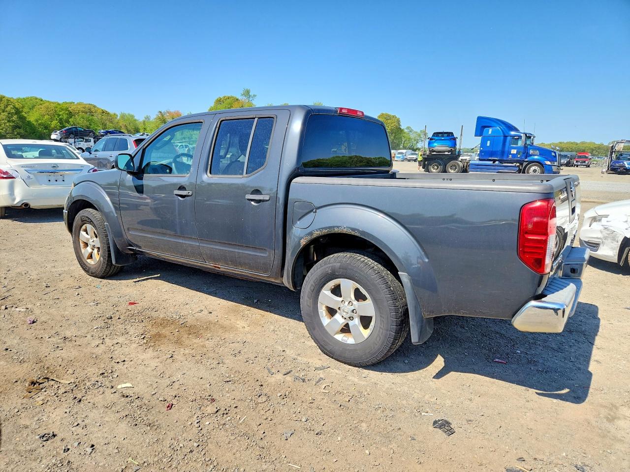 Nissan Frontier Se V6