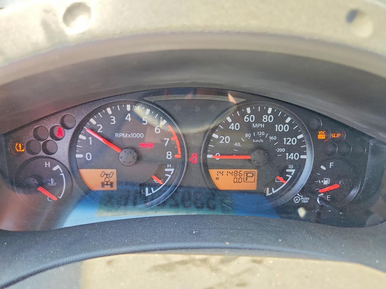Nissan Frontier Se V6