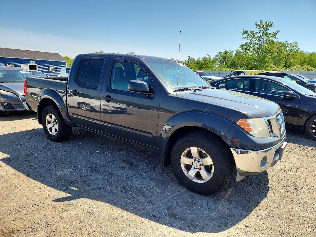 Nissan Frontier Se V6