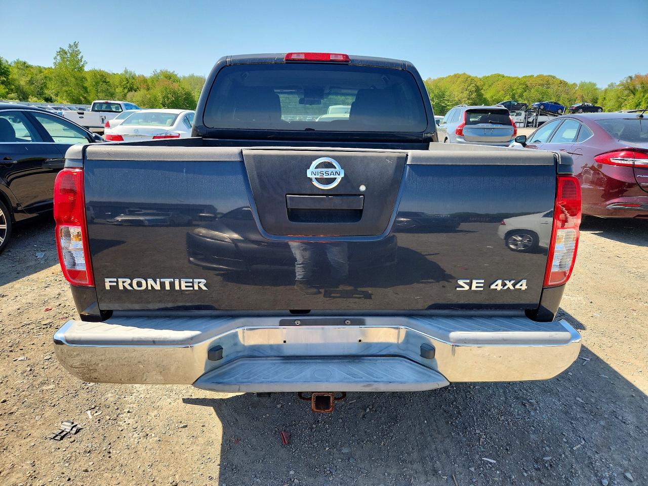 Nissan Frontier Se V6