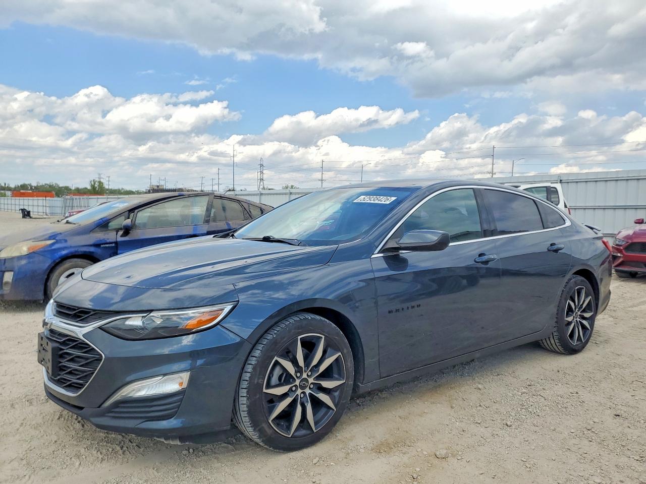 Salvage Chevrolet Malibu Image