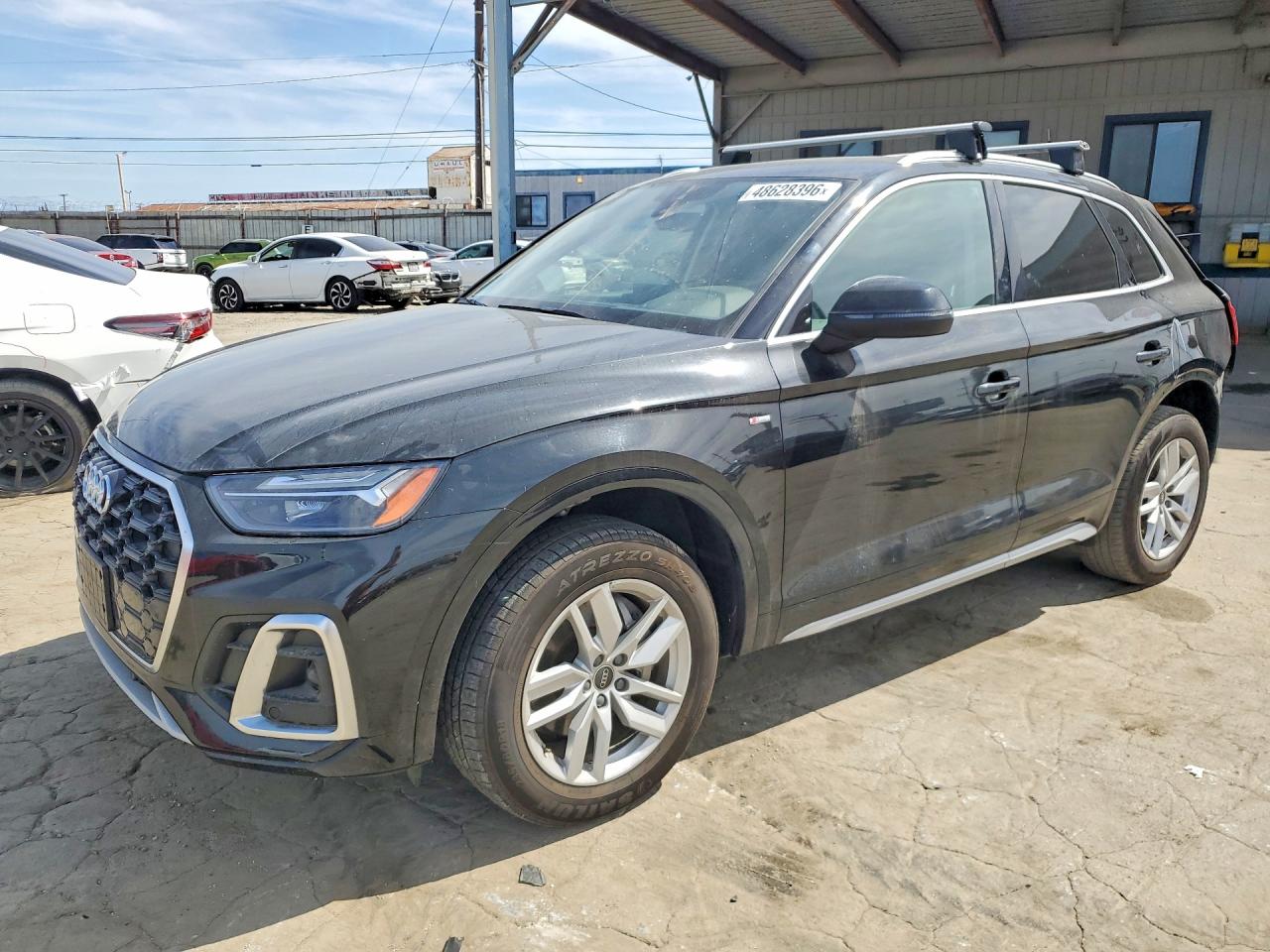 Salvage Audi Q5 Image