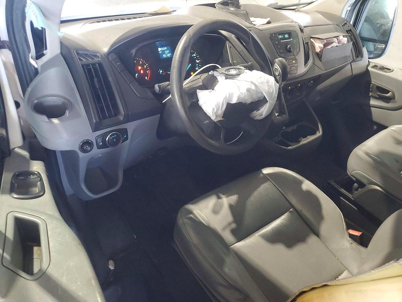 Ford Transit T-150
