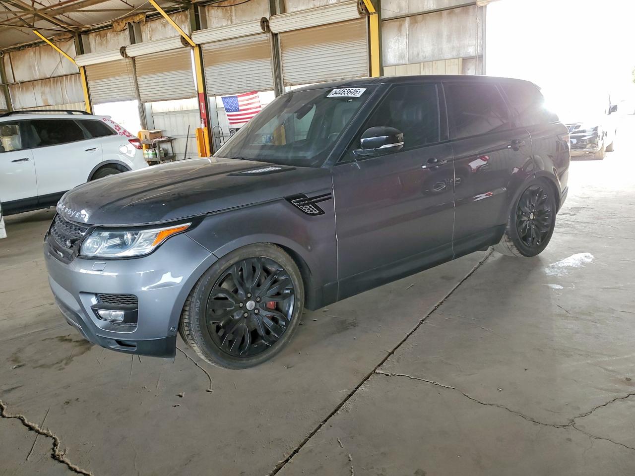 Salvage Land Rover Range Rover Image