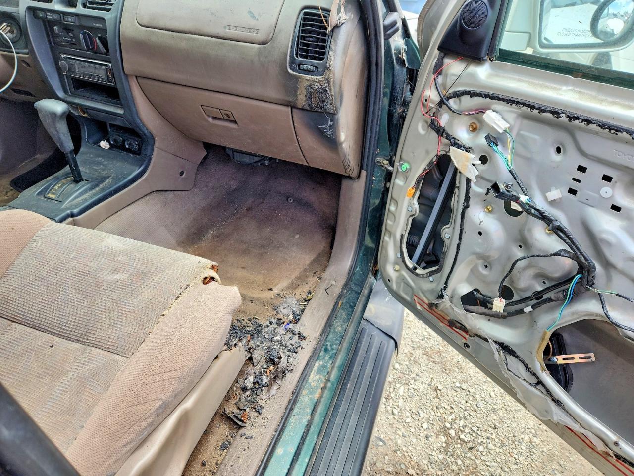 Toyota 4Runner Sr5