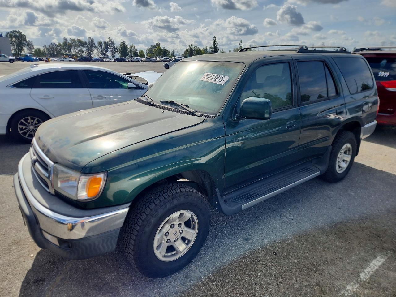 Salvage Toyota 4Runner Image