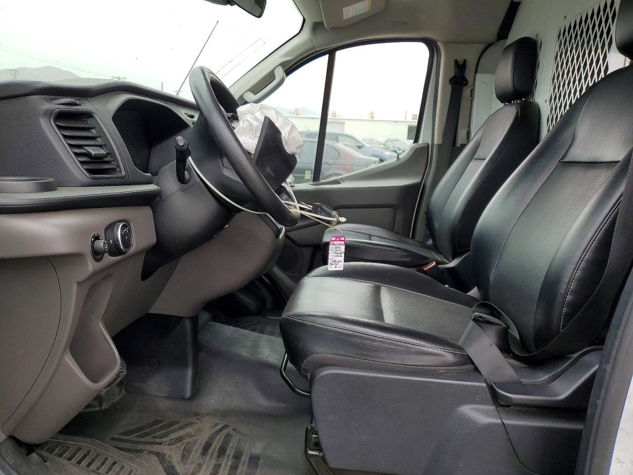 Ford Transit T-250