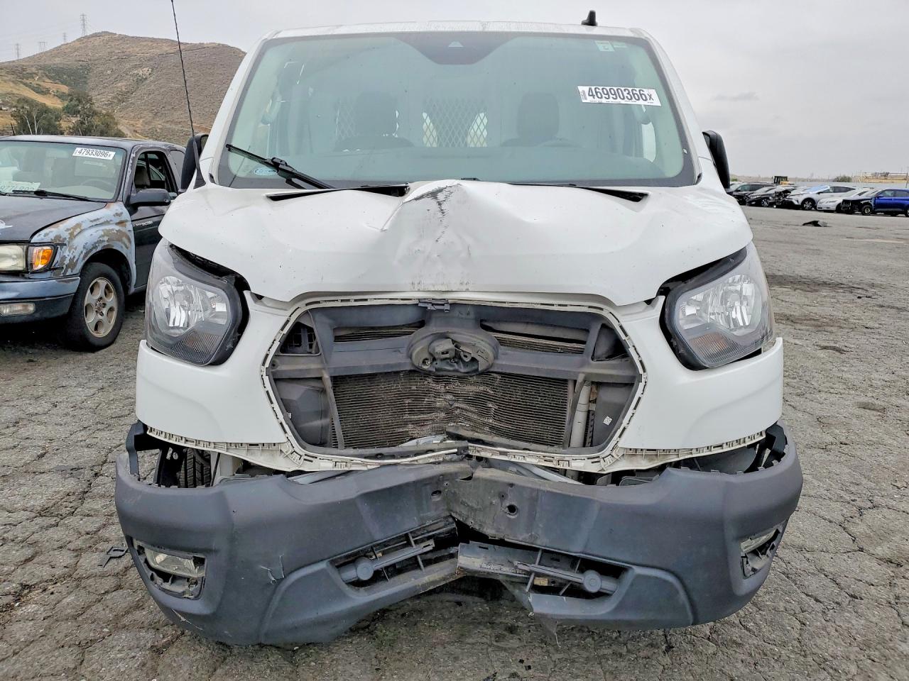 Ford Transit T-250