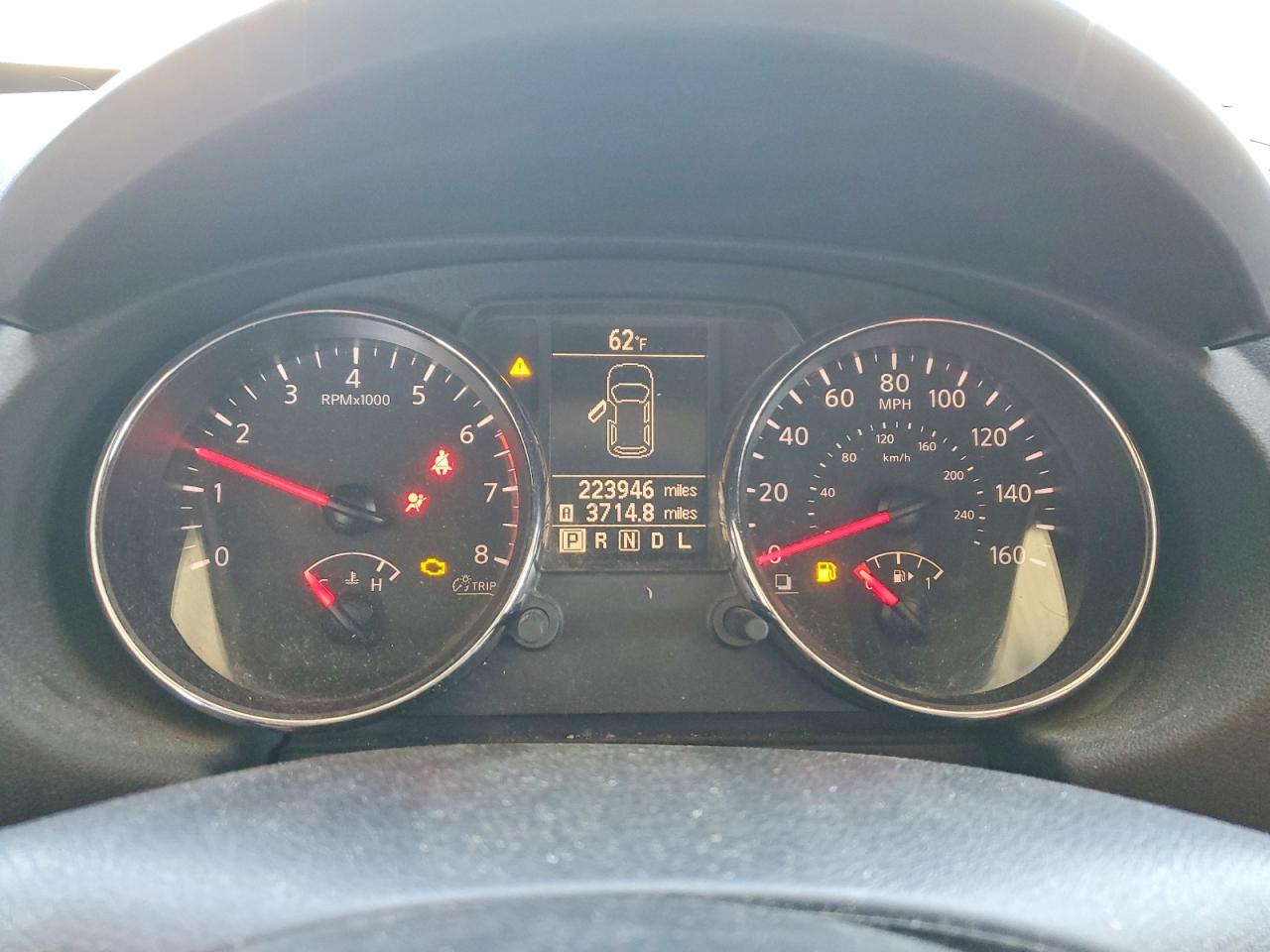 Nissan Rogue S