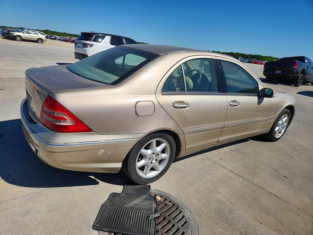 Mercedes-Benz C-Class 240 4matic