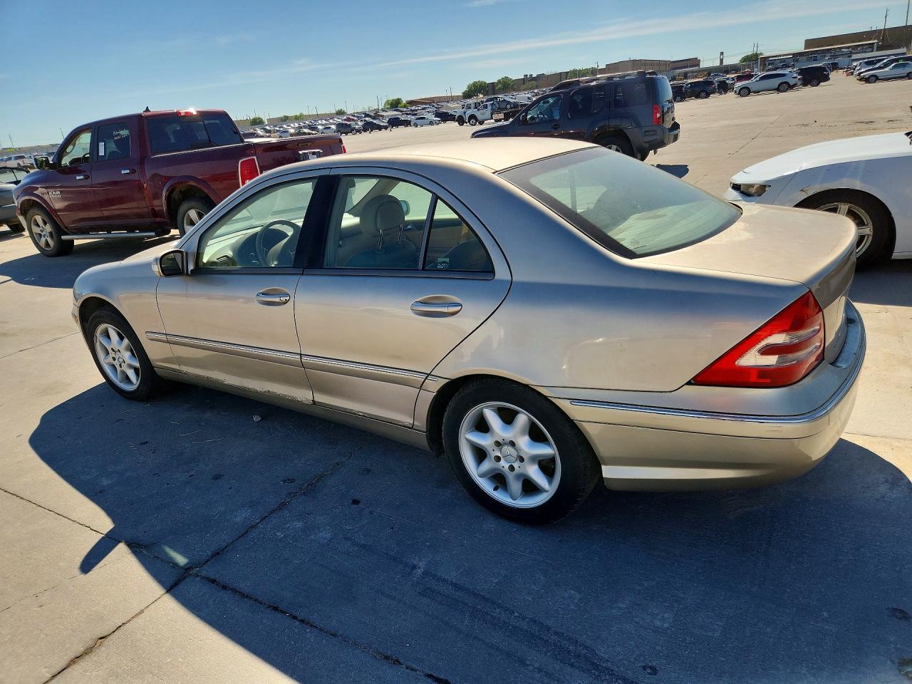Mercedes-Benz C-Class 240 4matic