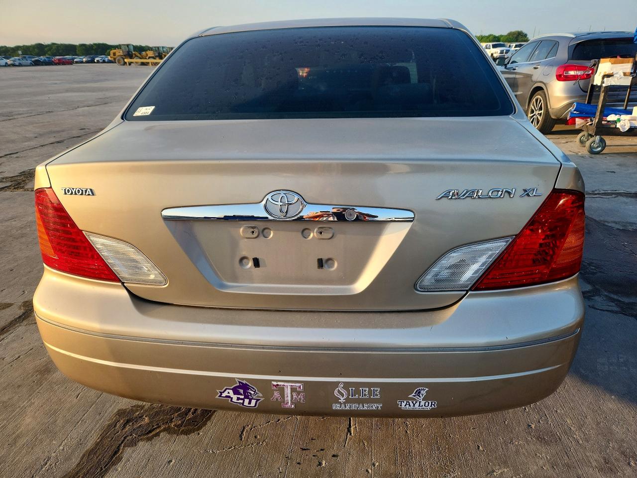 Toyota Avalon Xl
