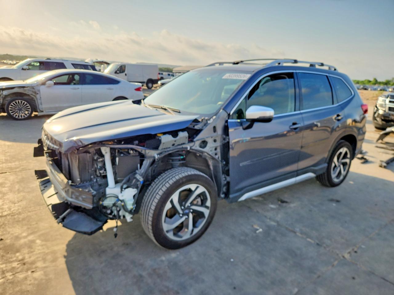 Salvage Subaru Forester Image