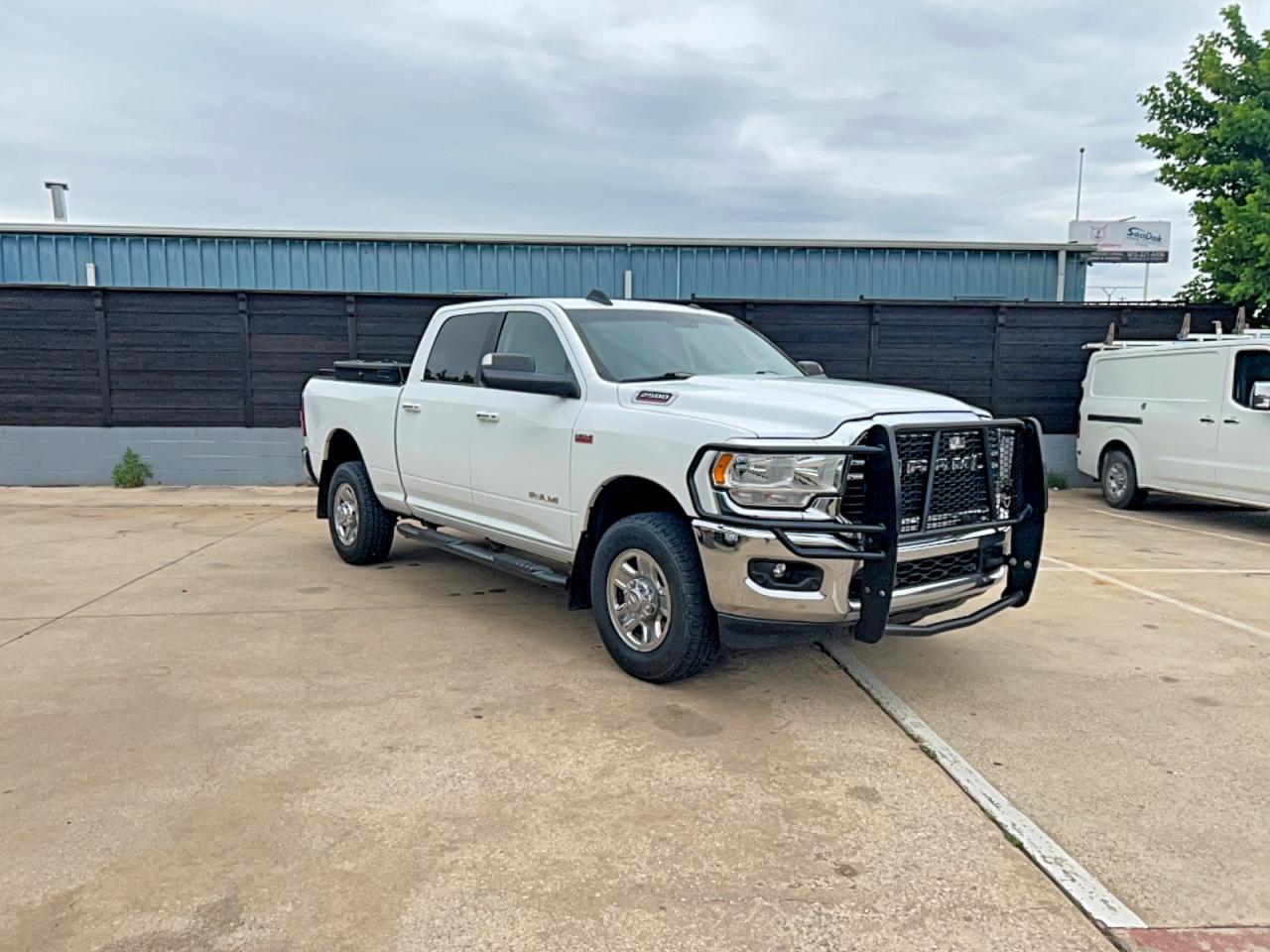 Salvage Ram 2500 Image