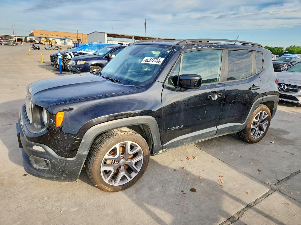 Salvage Jeep Renegade Image