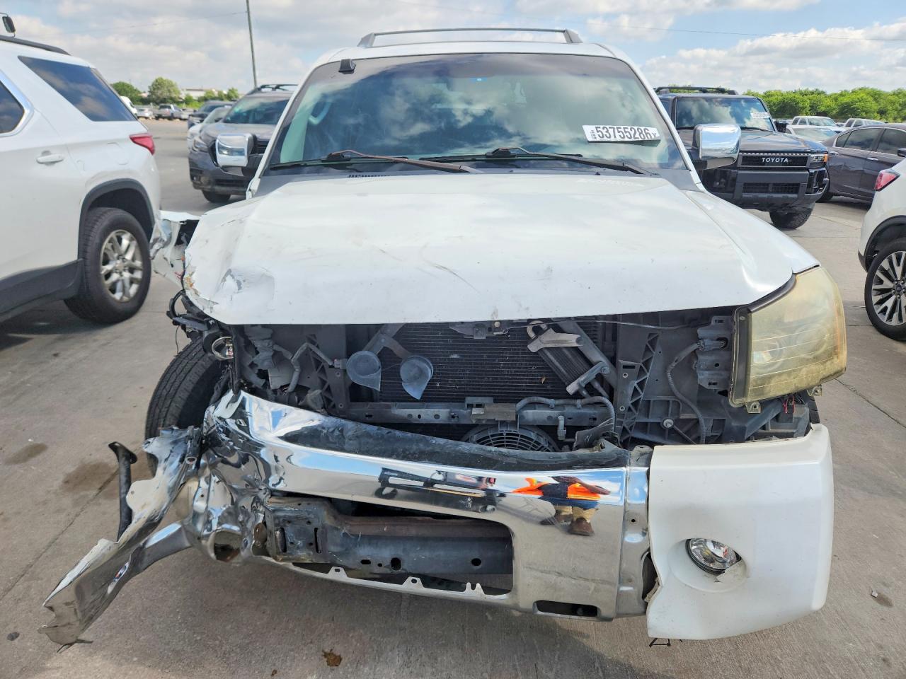 Nissan Armada Se